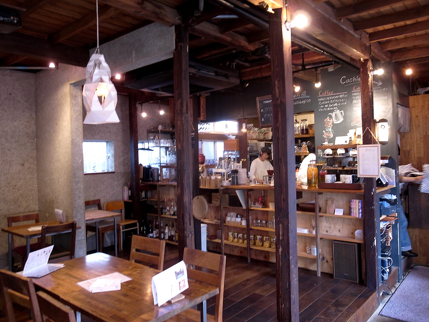 「HAGISO」1階のカフェ。「hanare」利用者はここで朝食を取る
