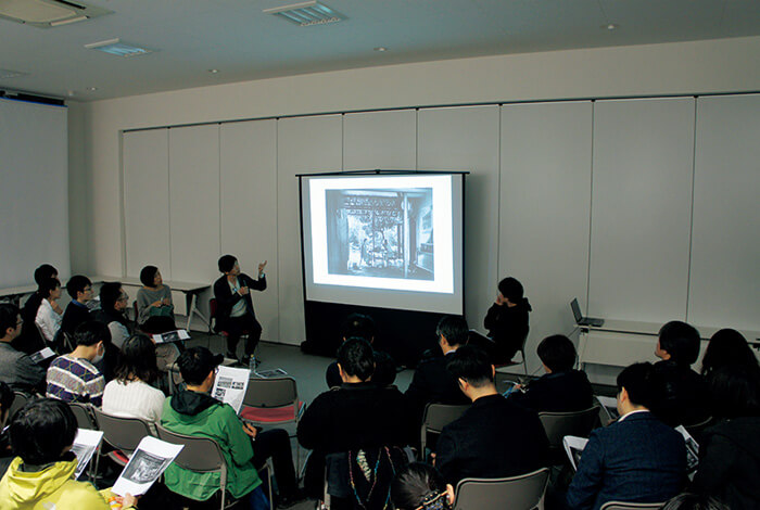 LIXIL北海道支社で行われた公開対談風景