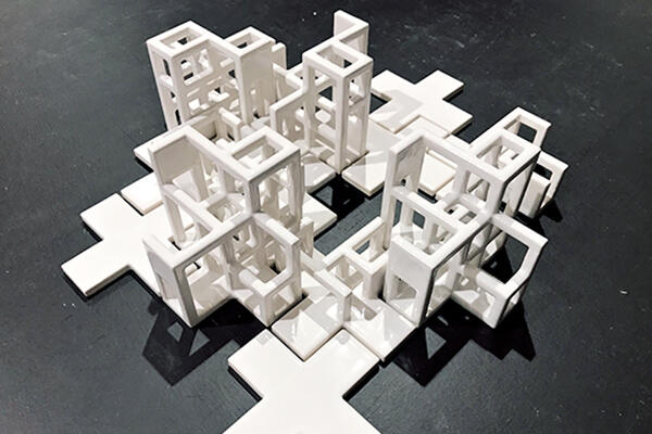 愛知県常滑のLIXIL｢やきもの工房｣で、3Dプリンタで造形してタイル製作を行った。