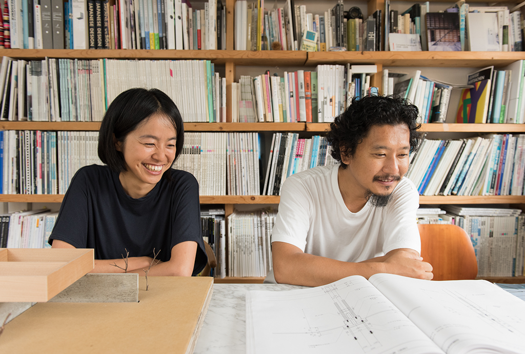 建築家　原田真宏さんと原田麻魚さん